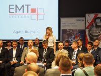 Konferencja techniczna Axon Media we Wrocławiu, na której reprezentowały nas Honorata Ulanecka oraz Agata Buchcik, która opowiadała o EMT-Systems podczas Elevator Pitch
